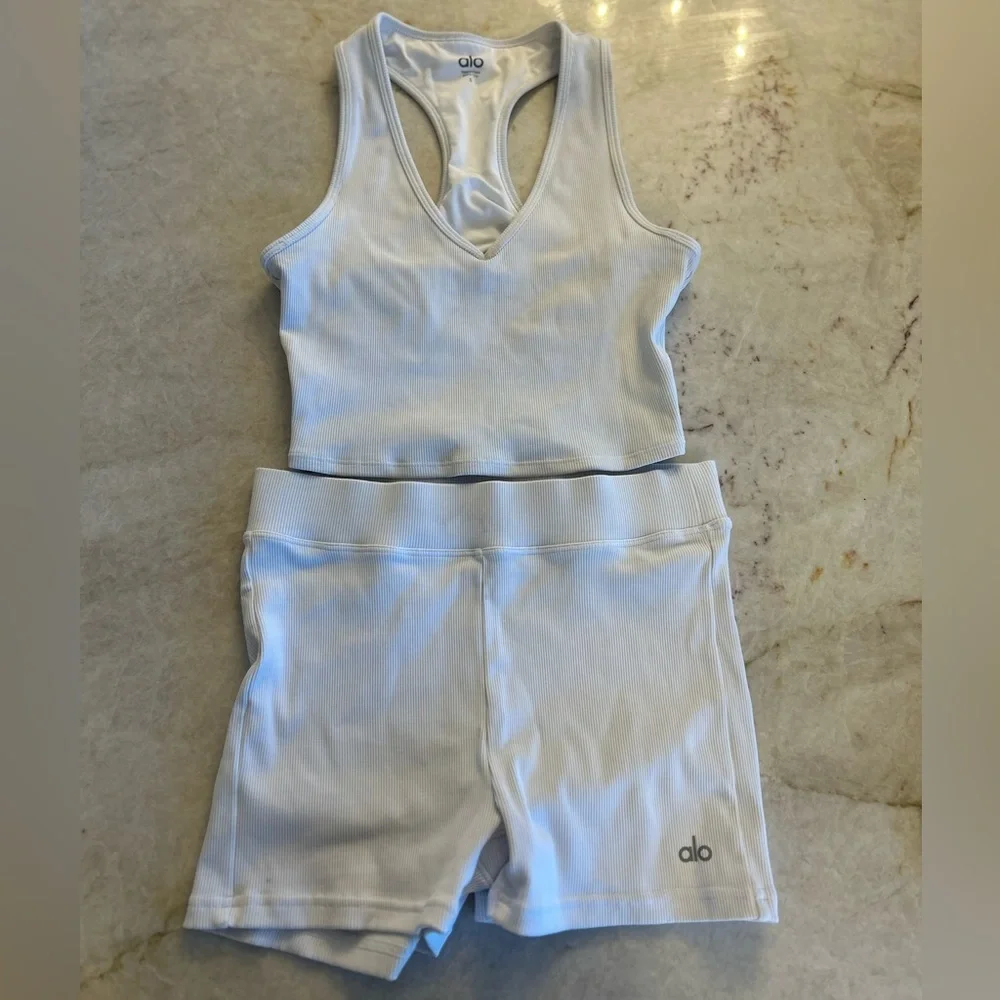 ALO Yoga White Athletic Shorts - Picture 1 of 6